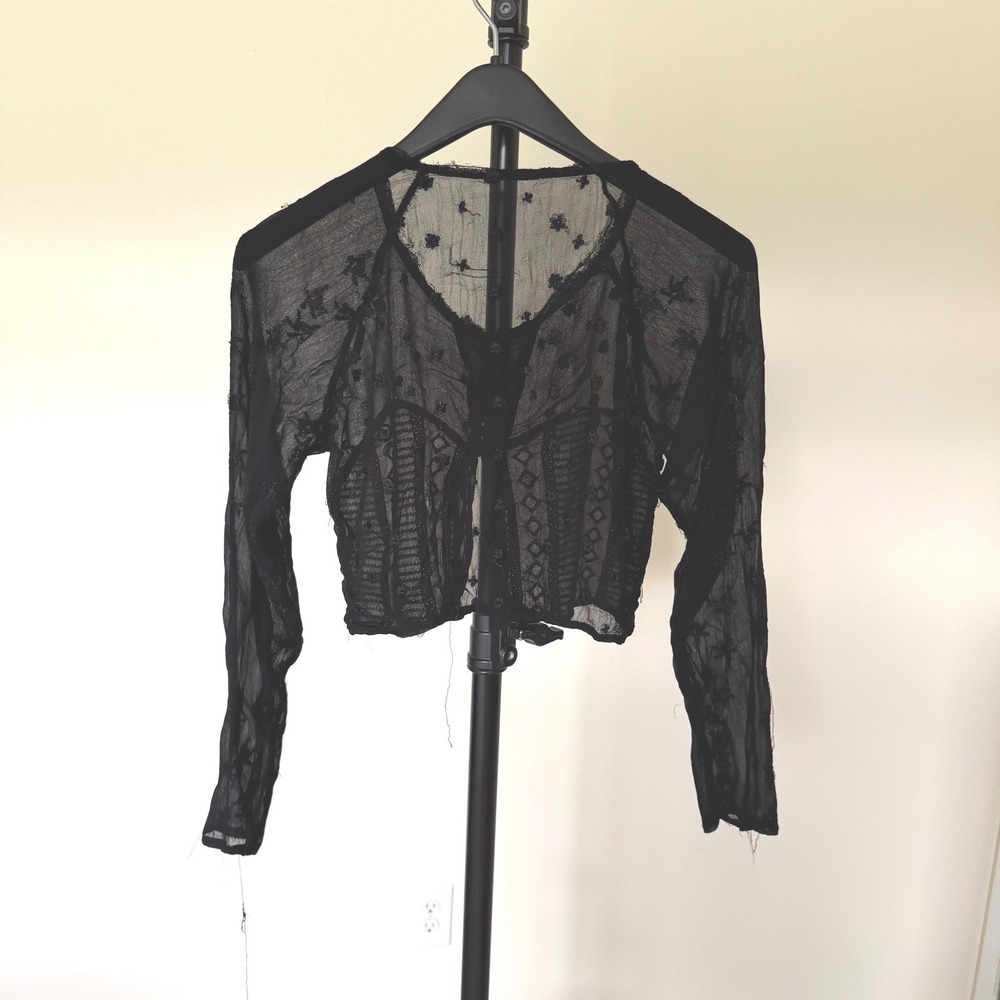 Unbranded Sheer‎ Black Embroidered Lace Cropped Cardigan Button Front Top Small - Picture 4 of 8